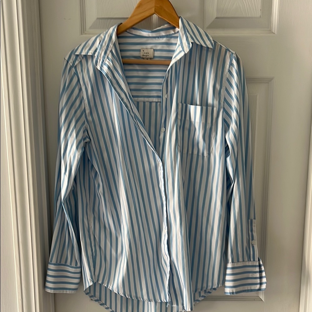 A New Day Light Blue and White Striped Shirt size Small